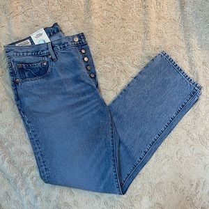 NWT Levi 501s High Rise Straight Leg Jeans